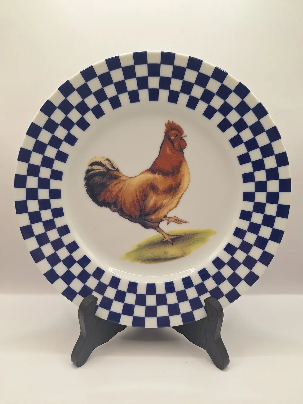 Williams Sonoma Rooster Chicken Plates Set of 3 Blue White Checkered Farmhouse